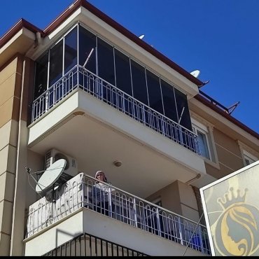 Kepez Cam Balkon