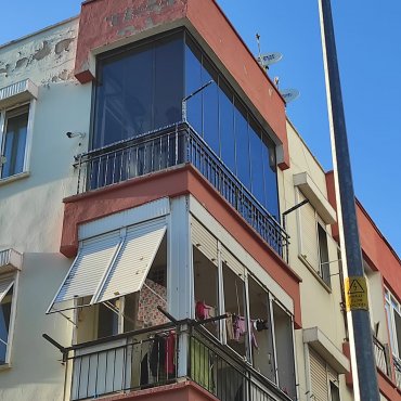 Kepez Cam Balkon